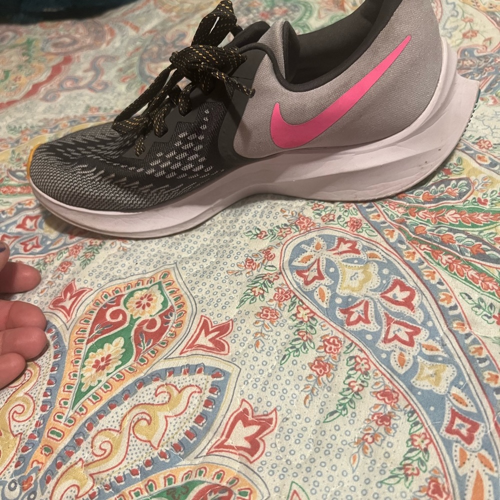 Brand new Nike tennis shoes